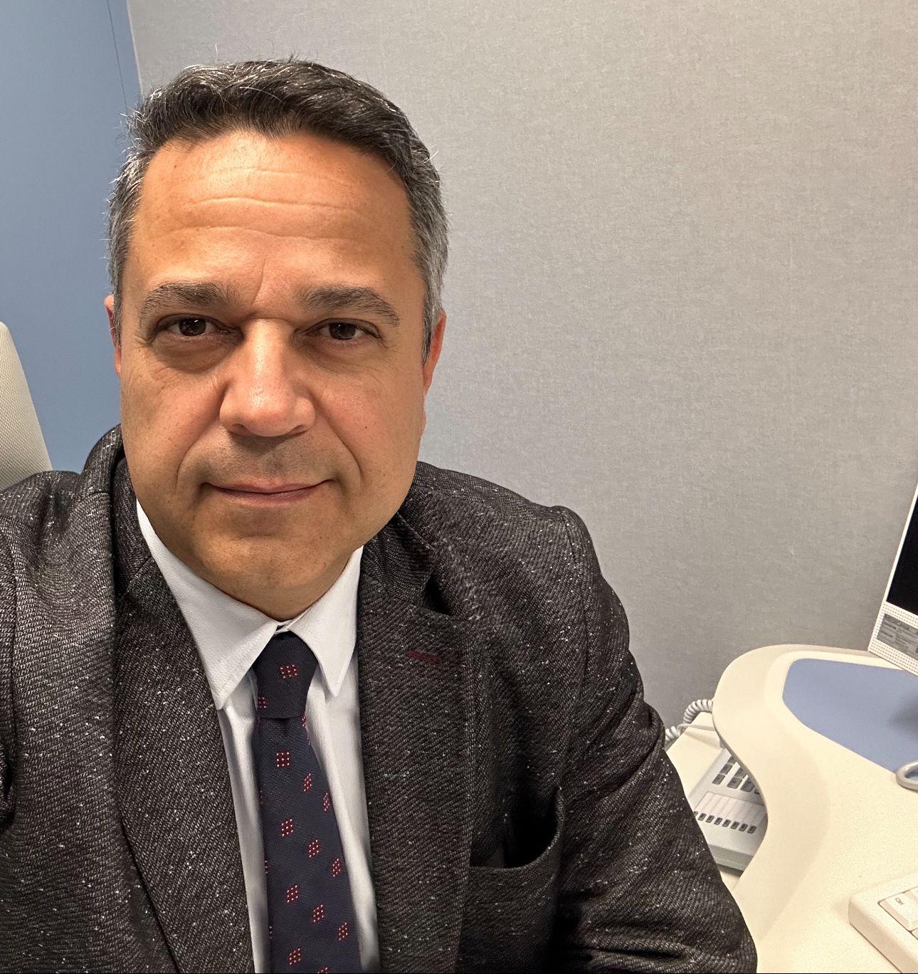 Doç. Dr. Özgür Kuzdan